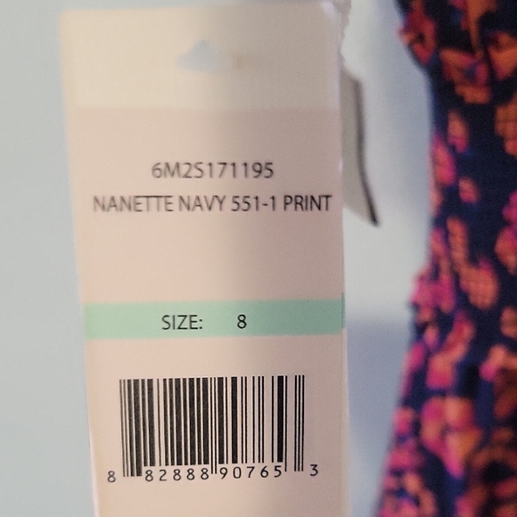 Sleeveless Dress - Picture 4 of 4